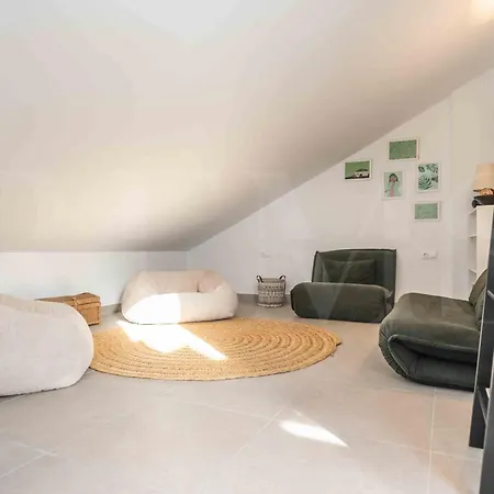 Apartment Urban Duplex With Terrace Near The Center By Rems *